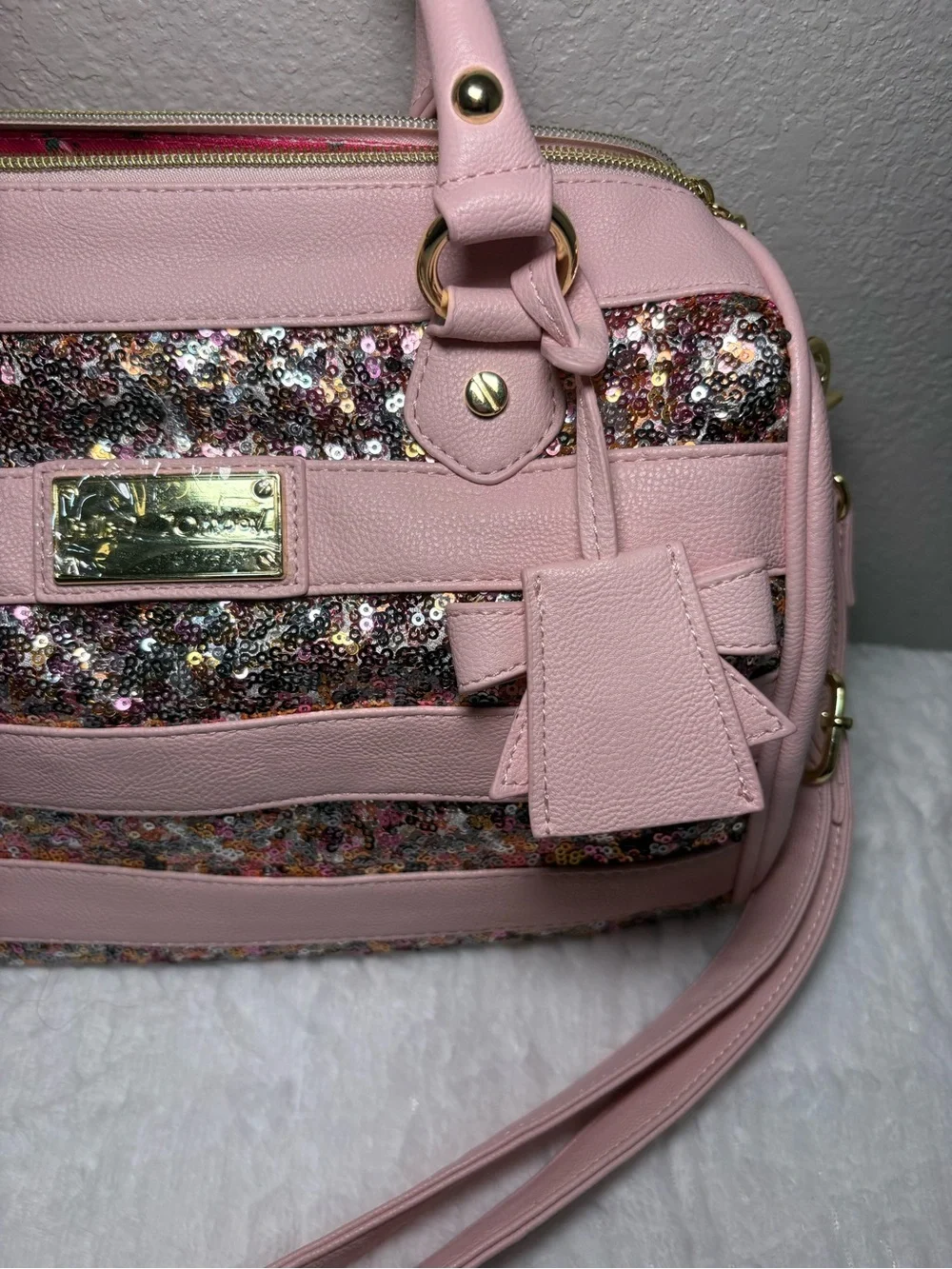 💖 Betsey Johnson Pink Sequin Satchel Crossbody Bag